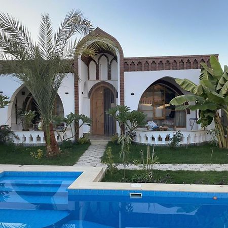 Villa Kemet Jazirat al Awwamiyah Bagian luar foto