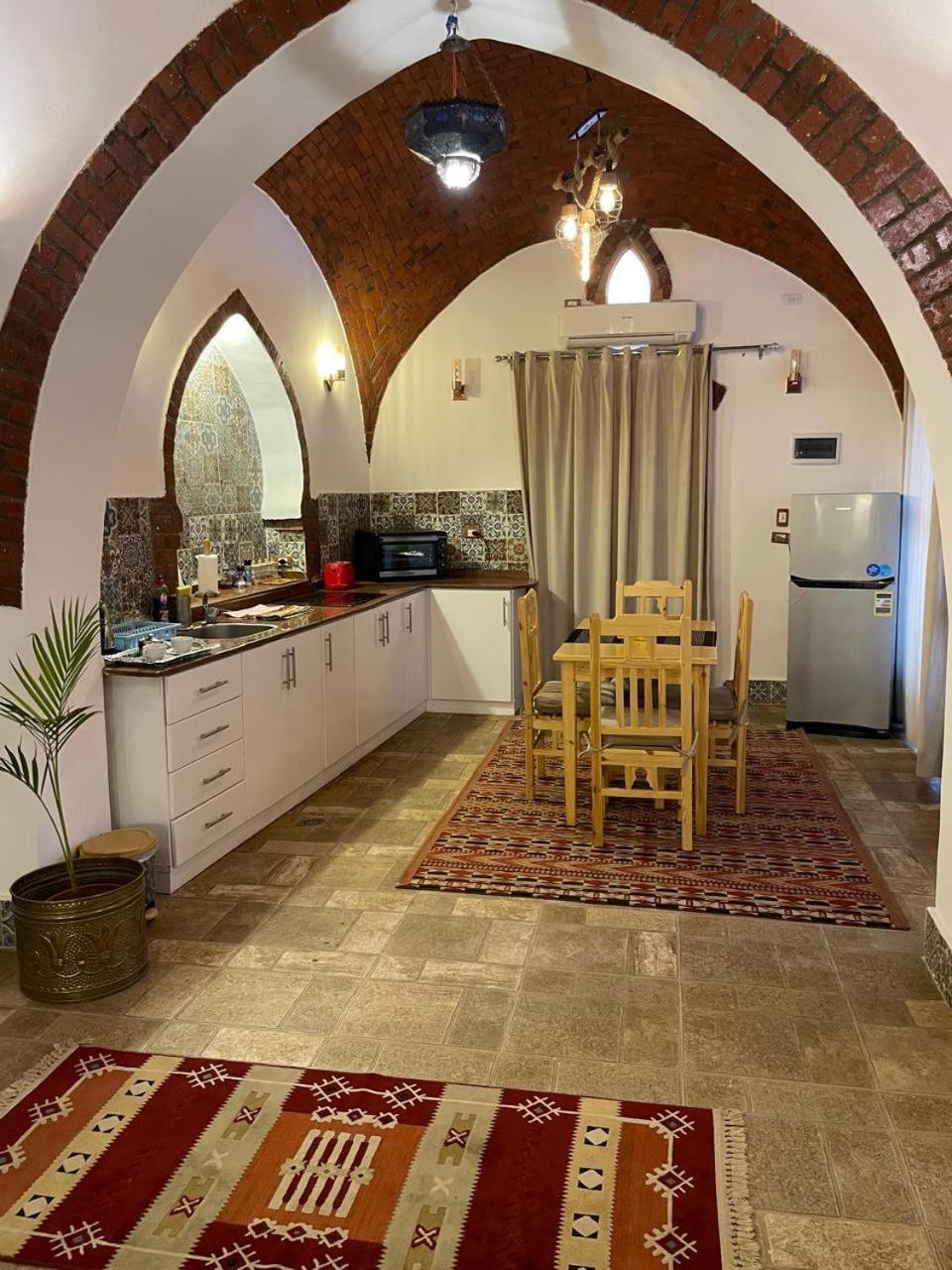 Villa Kemet Jazirat al Awwamiyah Bagian luar foto